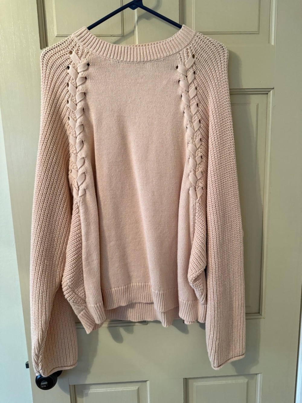 NWOT - Simply Vera Vera Wang Braided Detail Crewneck Sweater - Light Pink